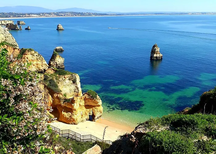 Chez Barbara Ohana Bed & Breakfast *