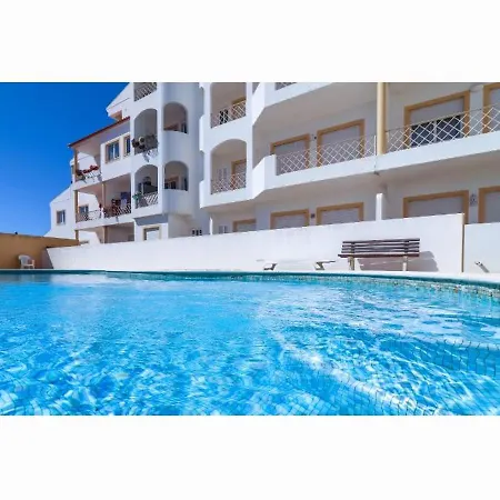 Chez Barbara Ohana 拉哥斯